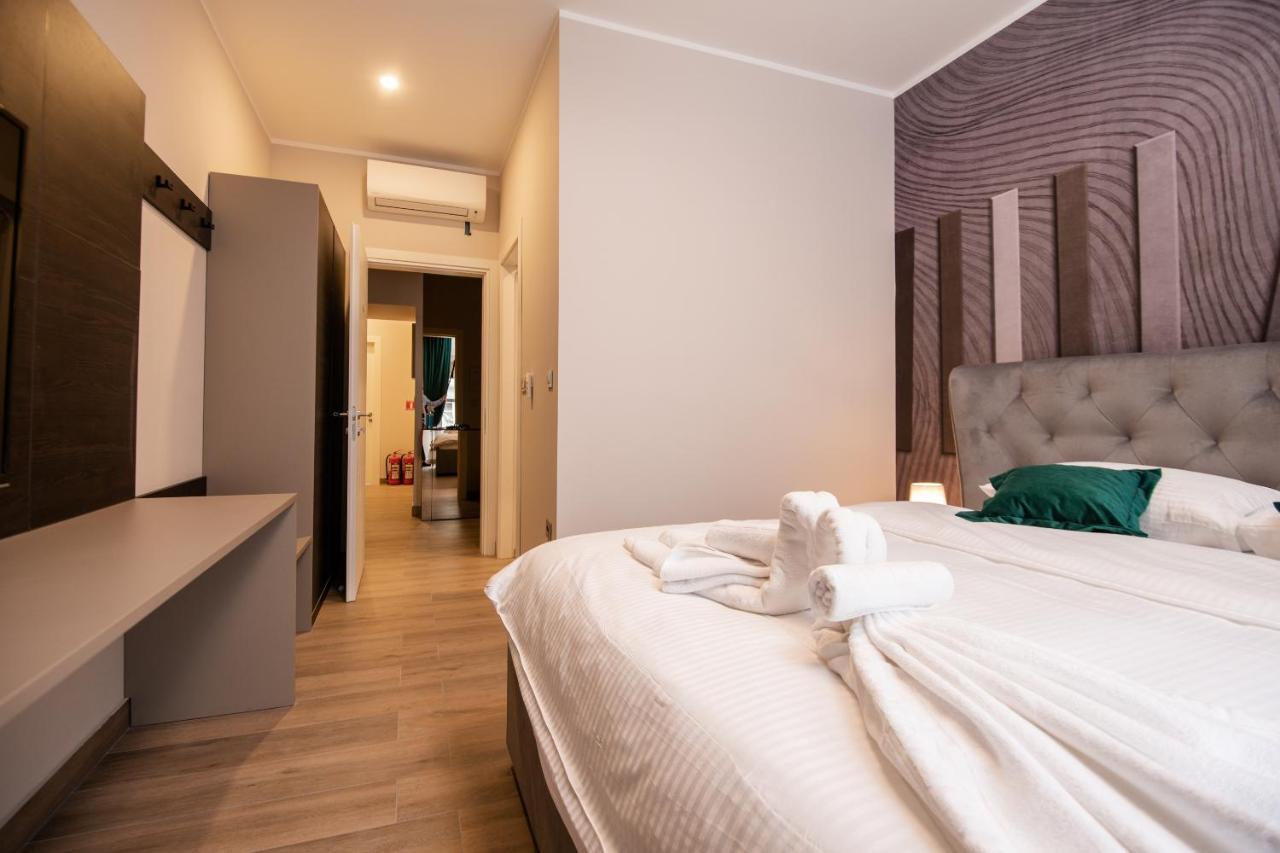 Deluxe Apartments & Rooms Revis Рийека Екстериор снимка