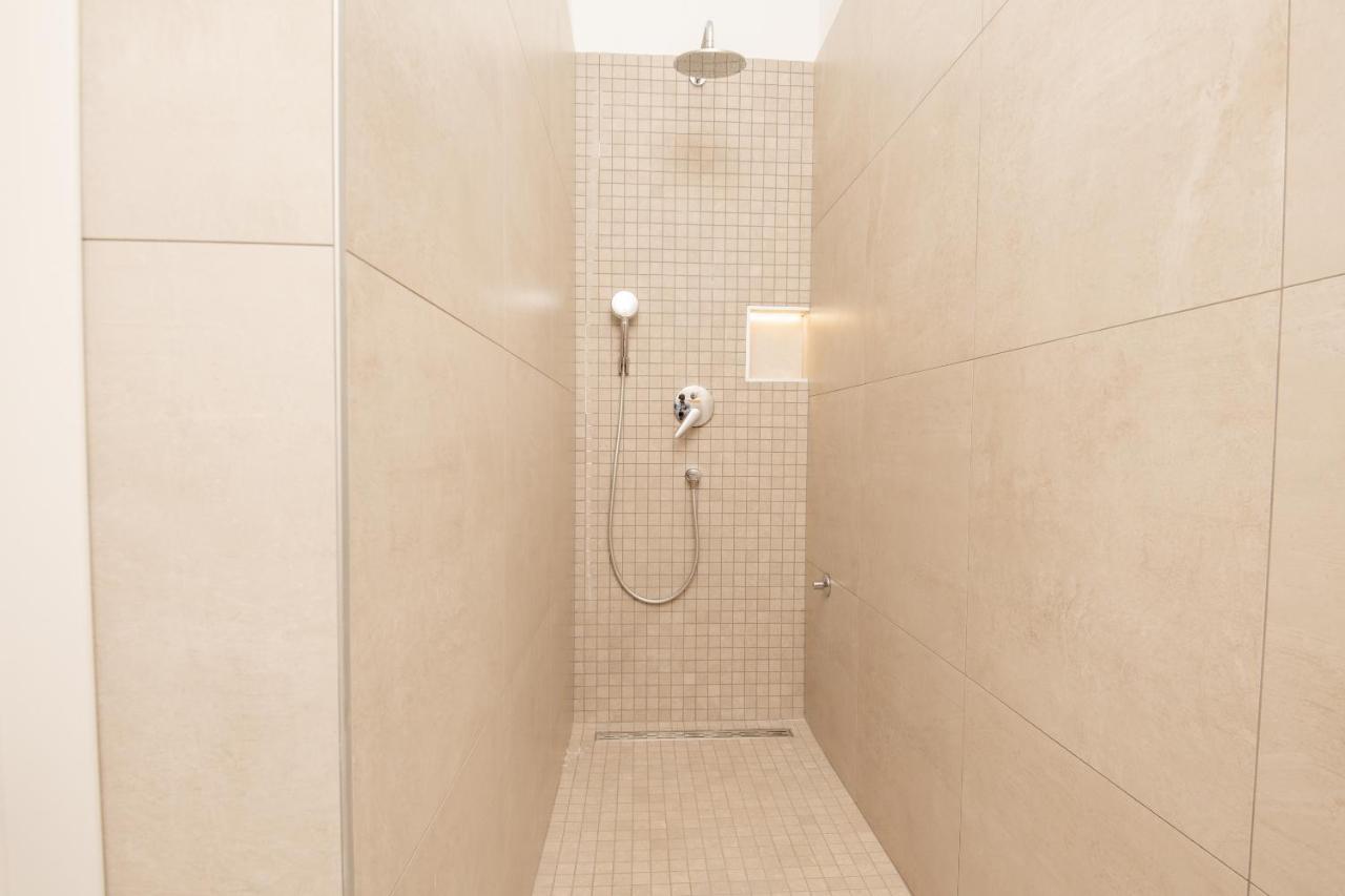 Deluxe Apartments & Rooms Revis Рийека Екстериор снимка