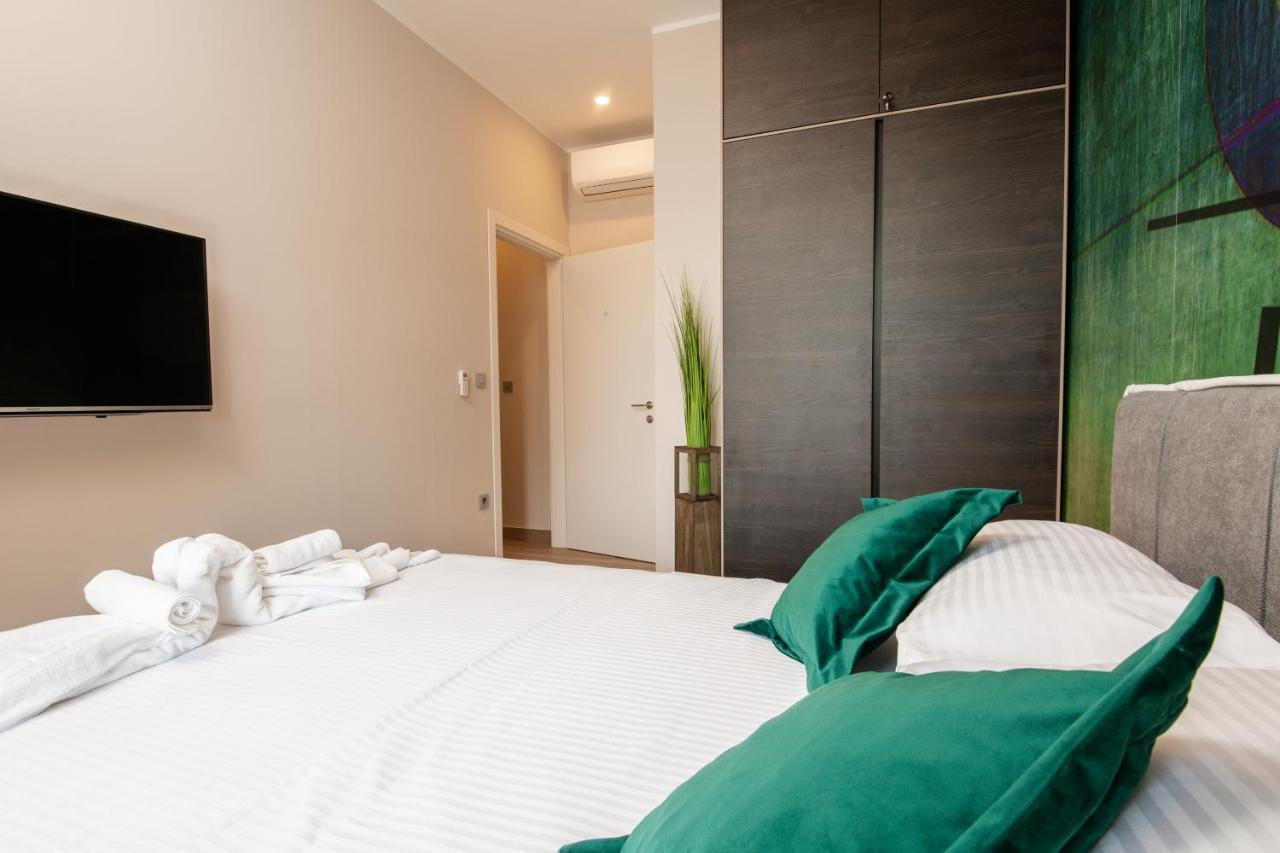 Deluxe Apartments & Rooms Revis Рийека Екстериор снимка