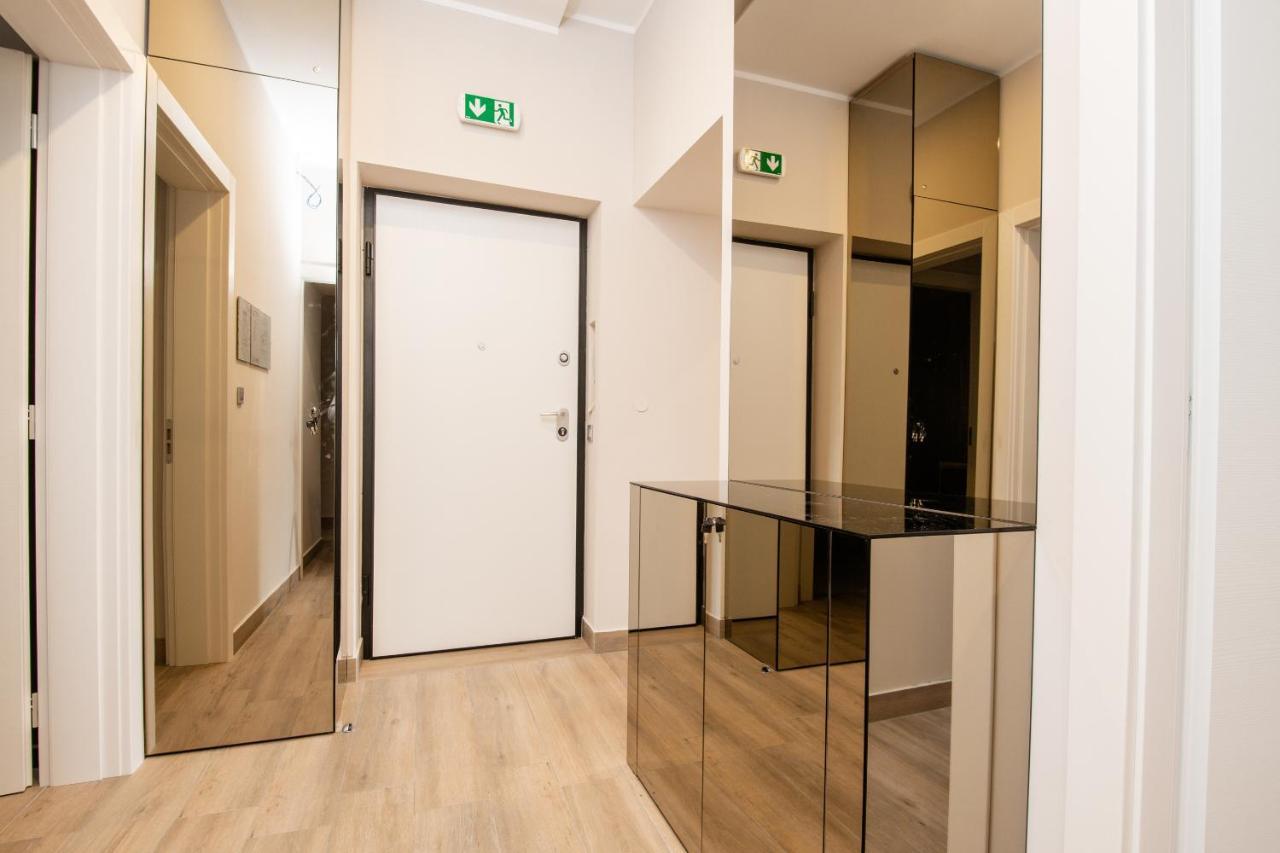Deluxe Apartments & Rooms Revis Рийека Екстериор снимка